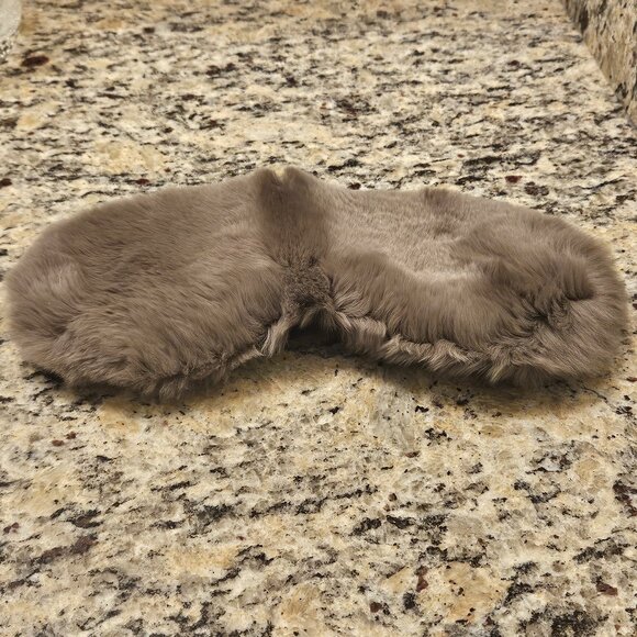 RARE YVES SALOMON GRAY GREY SILK LINED RABBIT FUR EYE FACE SLEEP MASK PROTECTOR - Picture 2 of 10